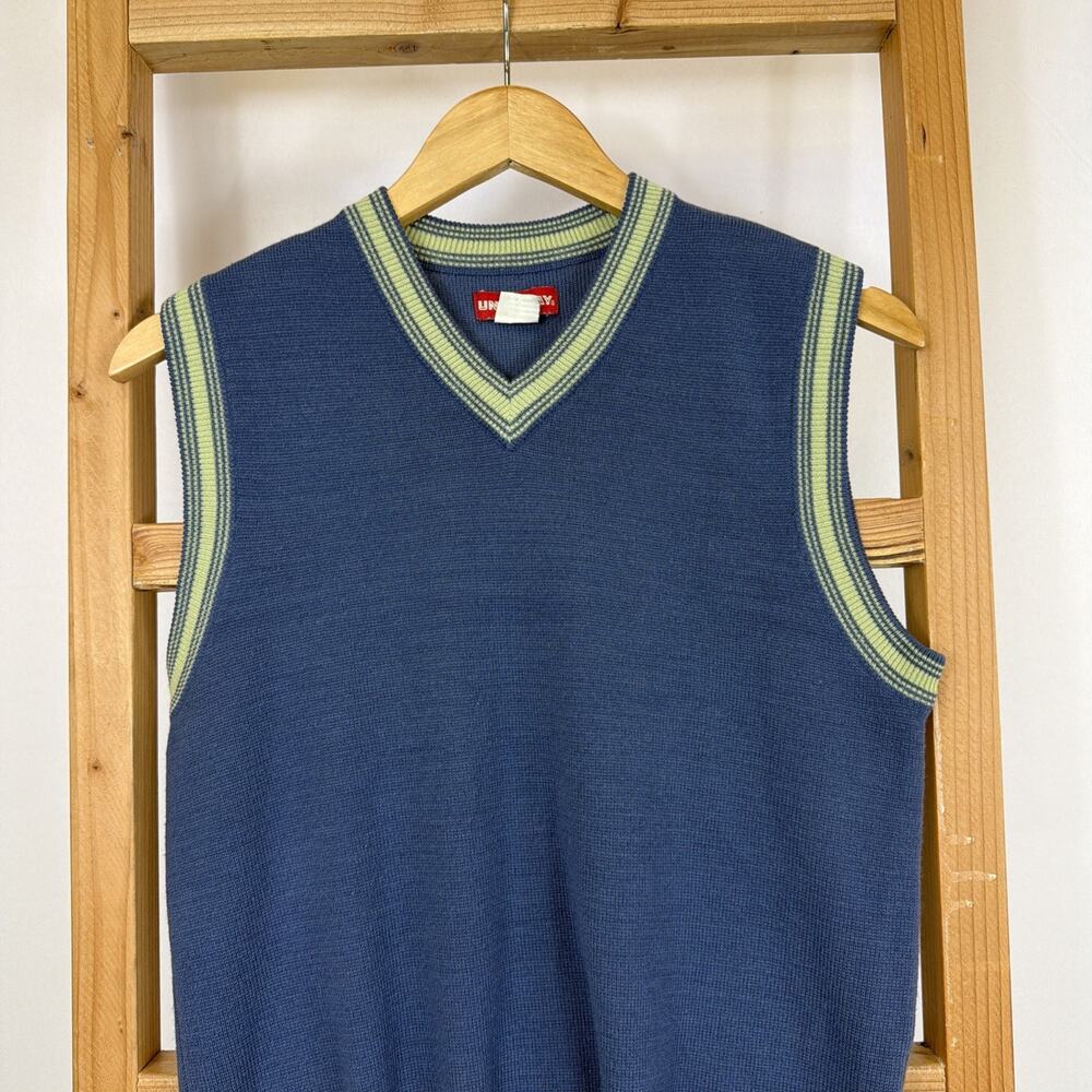 Vintage 90s Union Bay Blue Pale Green V Neck Sweater Vest Medium Unisex